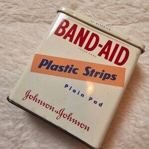 Vintage Johnson & Johnson Band-Aid Plastic Strips Plain Pad Metal Tin 1950s